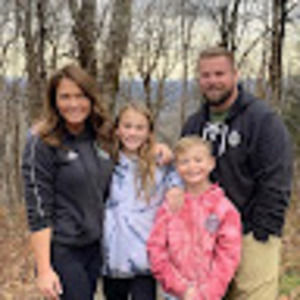 Meet your Posher, Dani